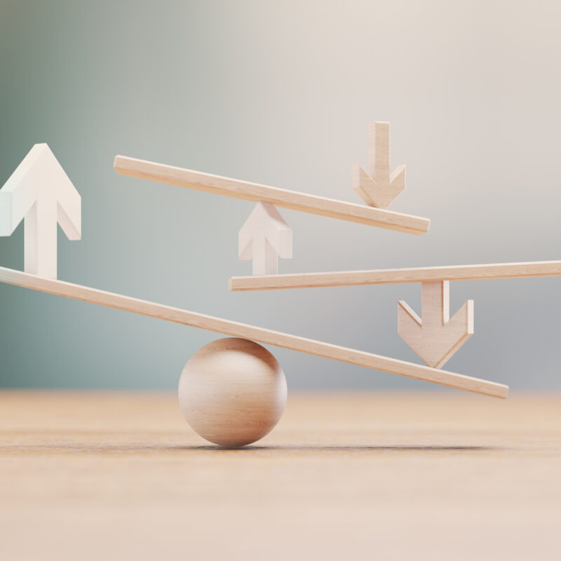 Équilibre délicat entre les forces du changement : réussir le changement en entreprise nécessite coordination et clarté